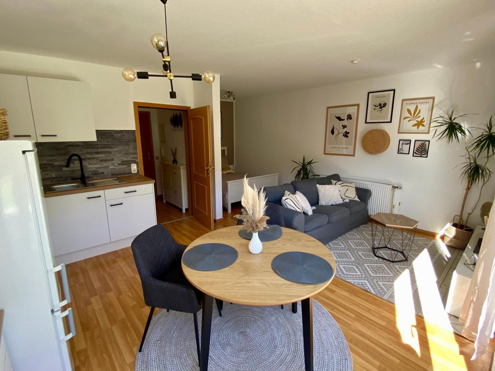 Stilvolles Appartement Jena Buitenkant foto